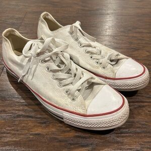 Converse Low Tops